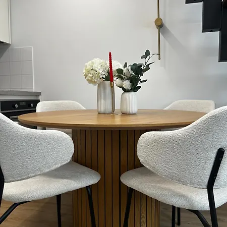 Velvet Alps * בובק